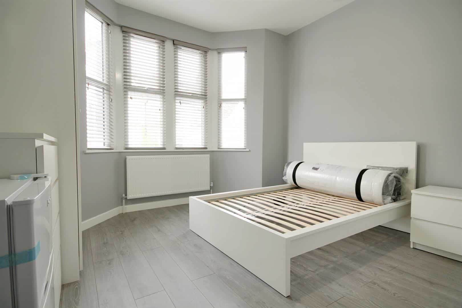 Linden Avenue, Wembley, Middlesex, HA9 8BB