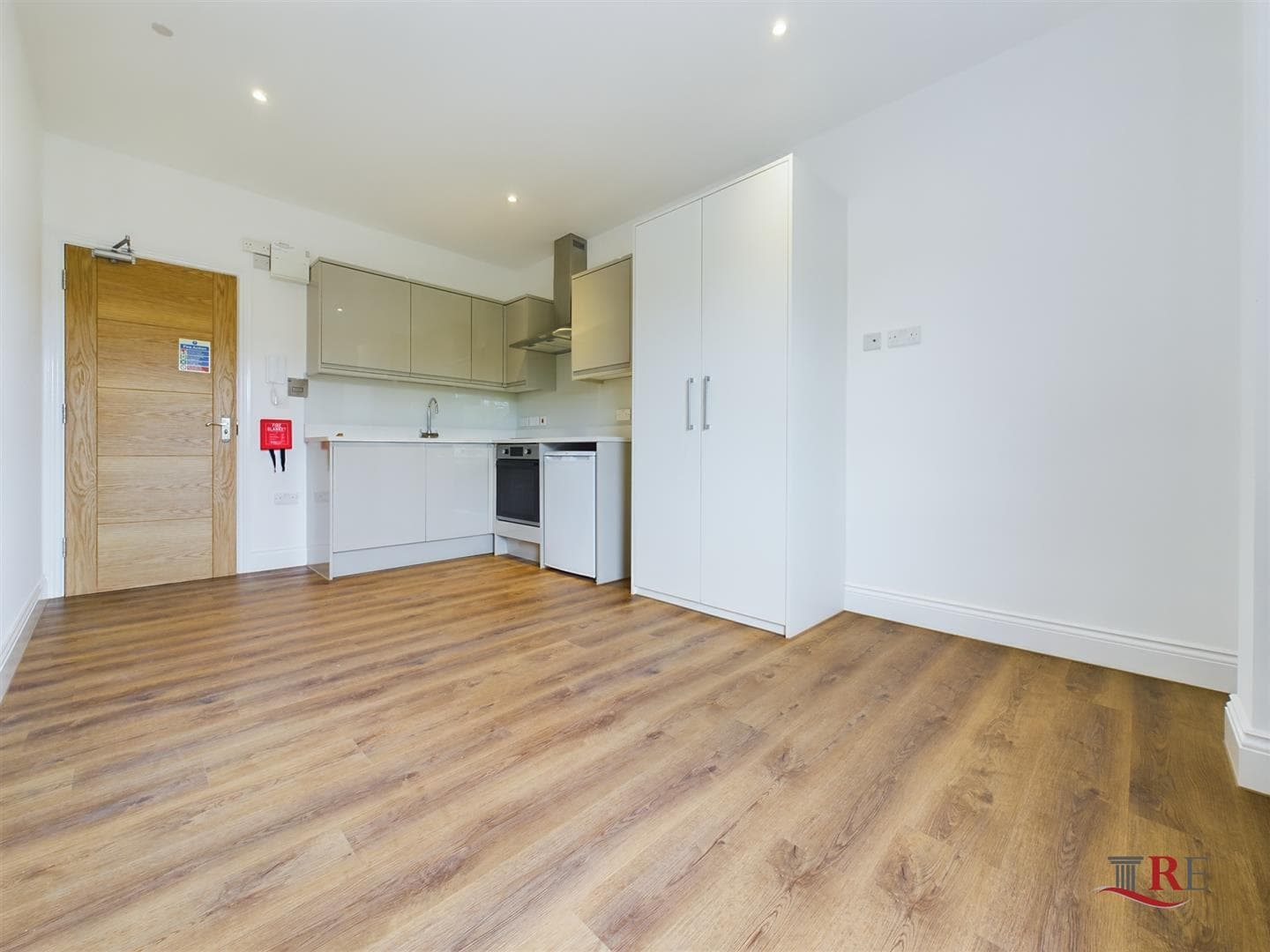 Christchurch Avenue, London, NW6 7BE