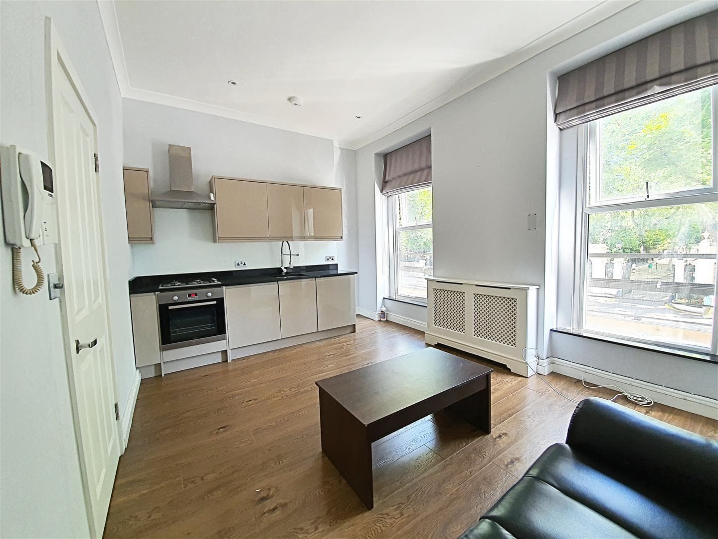 Wellington Terrace, London, W2 4LW