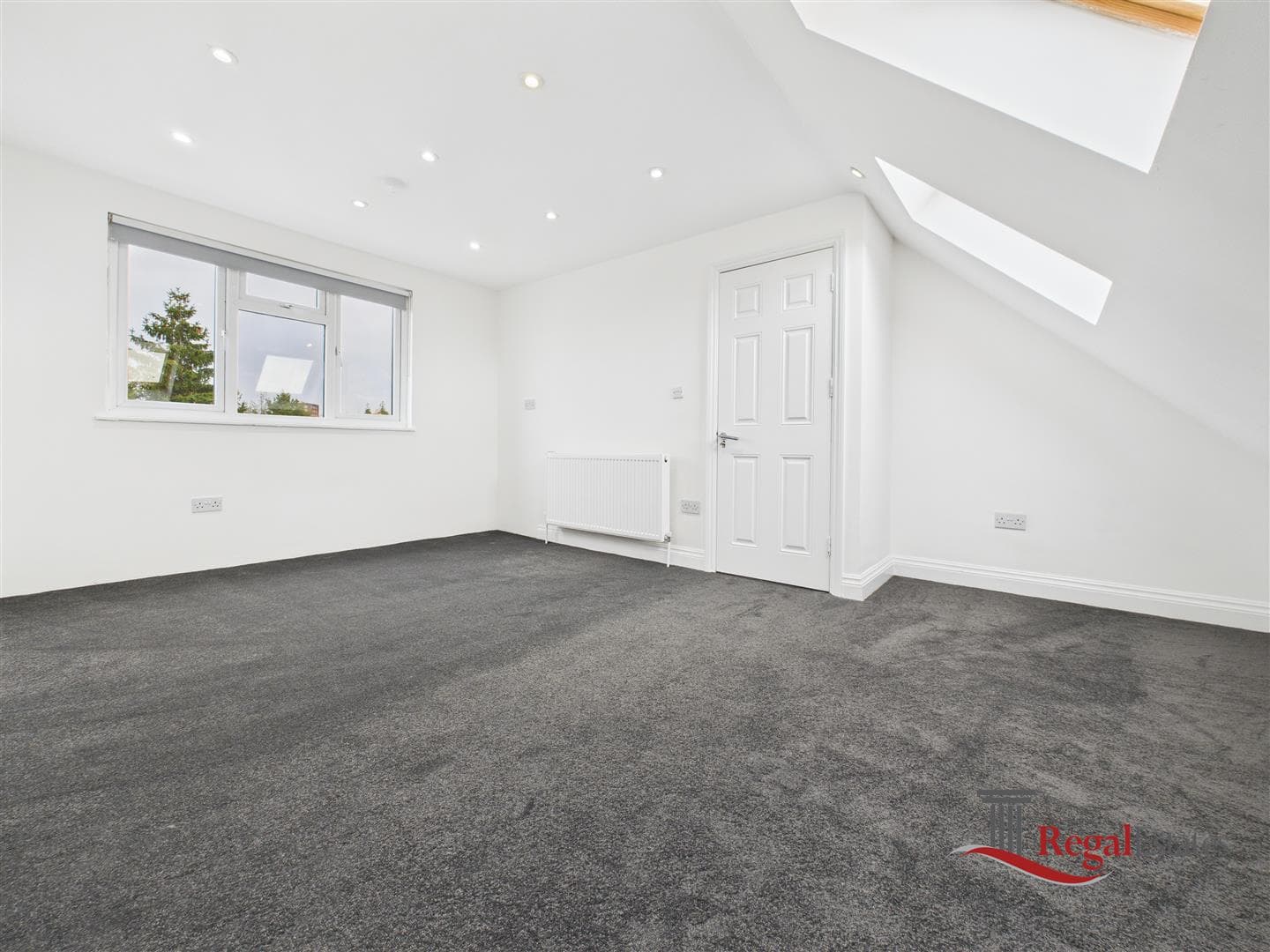 Minet Drive, Hayes, Greater London, UB3 3JW