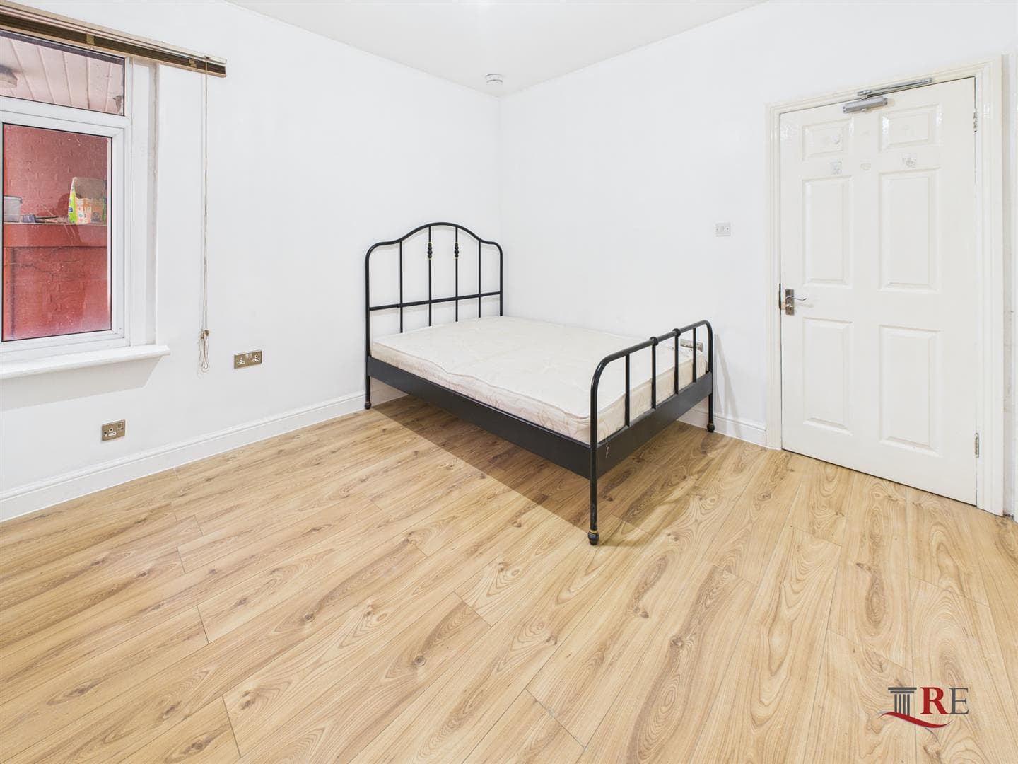 Melrose Avenue, London, NW2 4JT