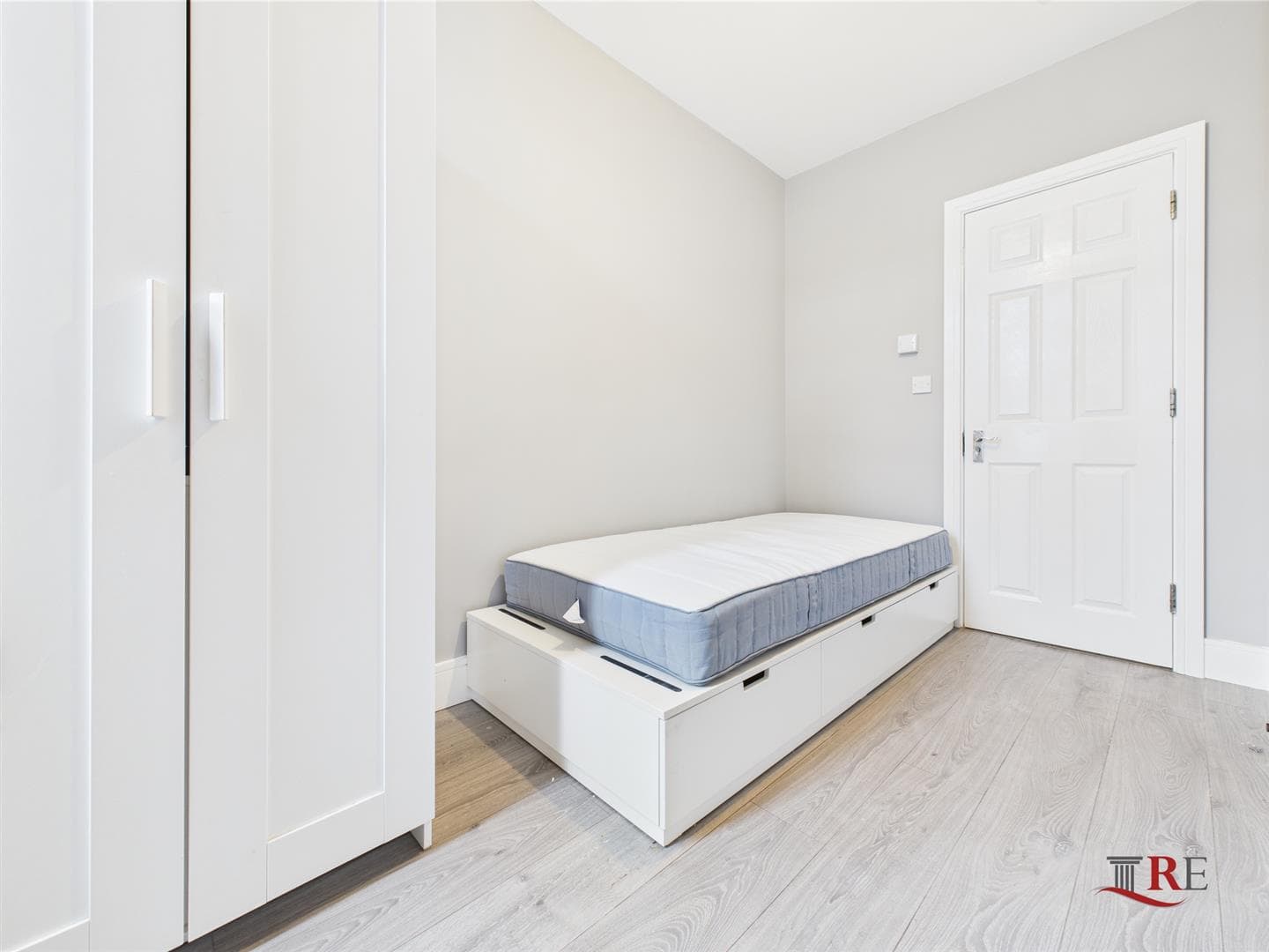 Sandringham Road, London, Brent, NW2 5EJ