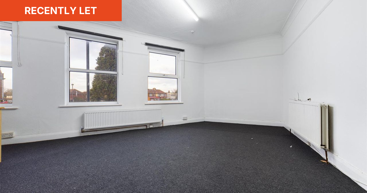 3 bed property to rent in Mollison Way, Edgware, HA8 5QL | Regal Estates